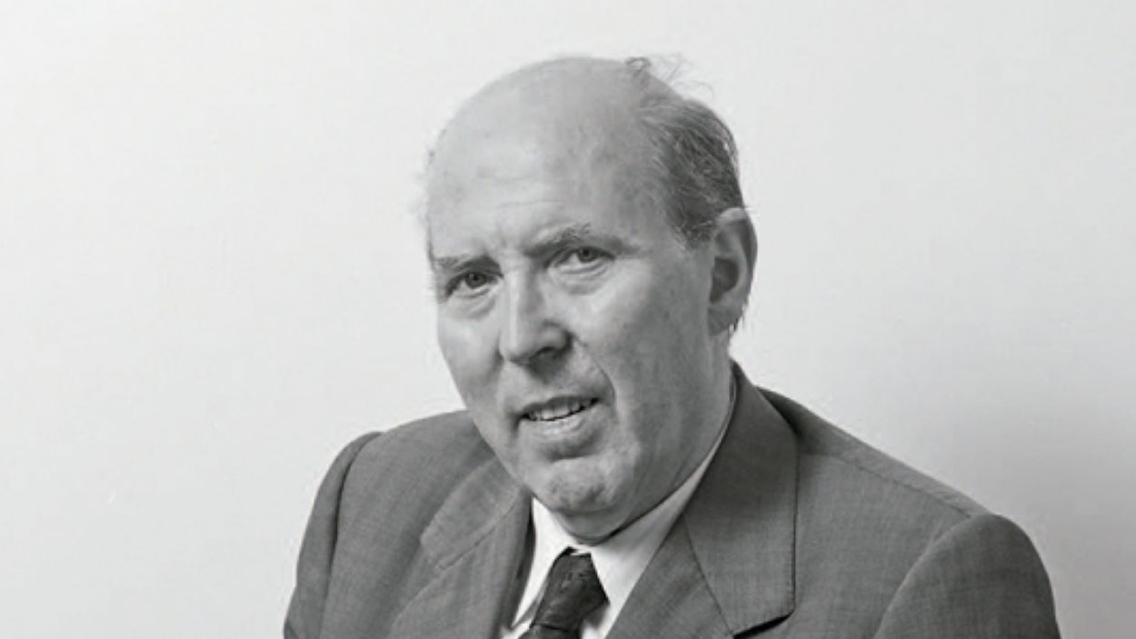 L'Arxiu Nacional de Catalunya ret homenatge a Joan Triadú amb una exposició