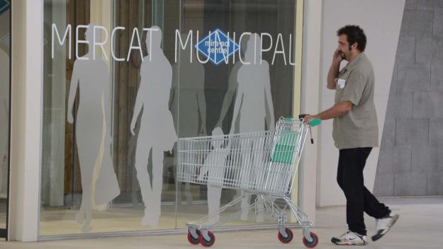 Carnisseries Sagarra es queda amb dos dels establiments que manté Tubau