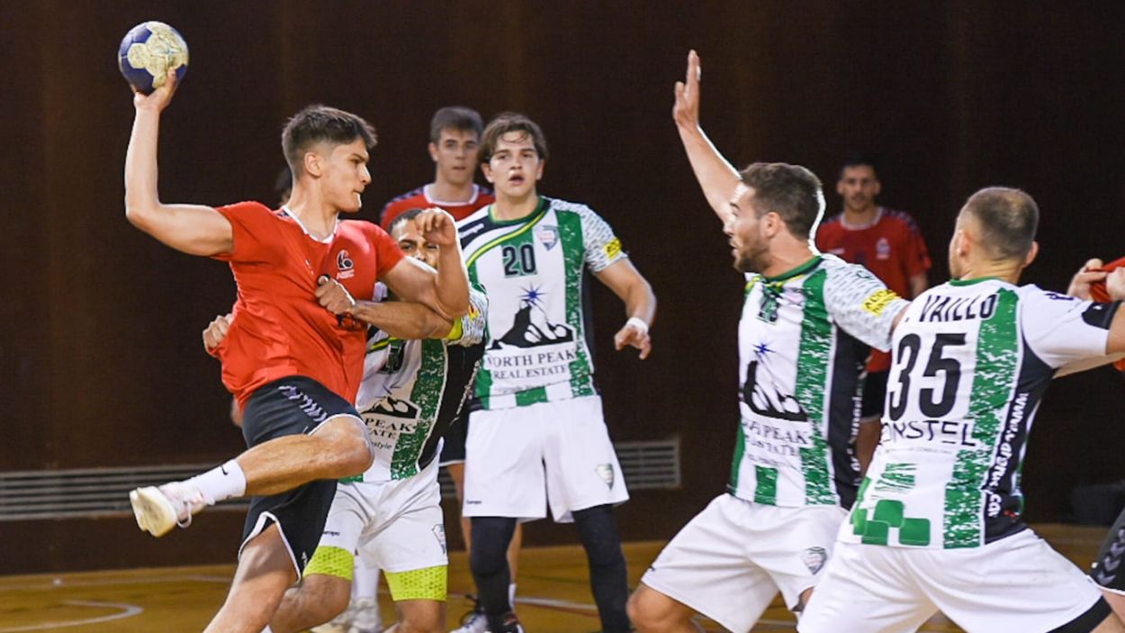 L'Handbol Sant Cugat viurà el darrer test de pretemporada aquest dissabte davant el Barça B