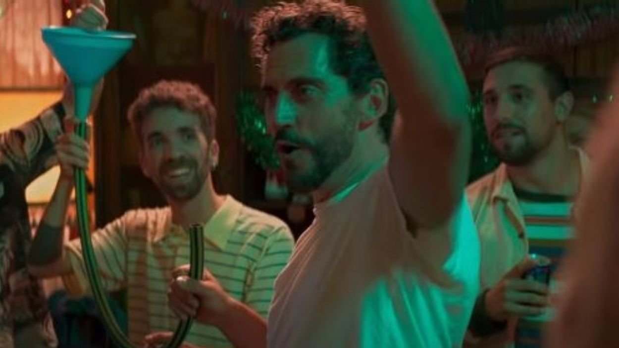 Els Stay Homas arriben al cinema amb la cançó 'Por el camino'