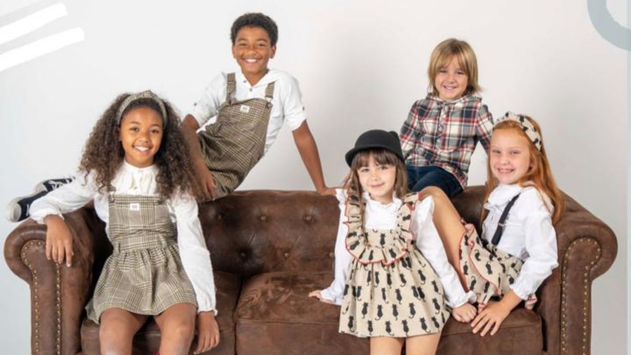 Sant Cugat acull una desfilada infantil per a un projecte solidari de la Fundació Ivan Mañero