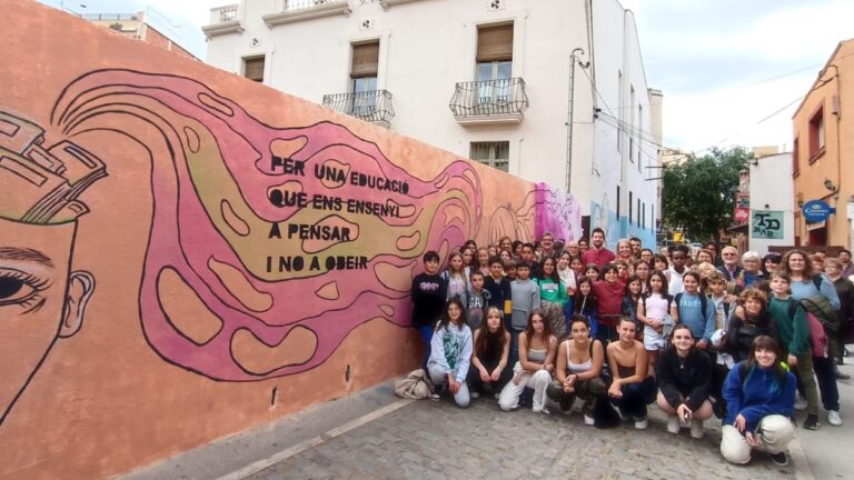 Inauguració del 'Mural de Vida' de la Llar d'Avis de 2023