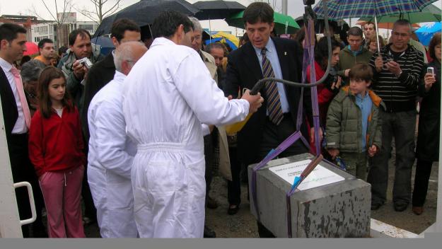 Alt: 13 anys de la festa de presentació del barri de Volpelleres