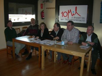 Alt: Crida per anar a Brussel·les a reclamar el dret a l'autodeterminació