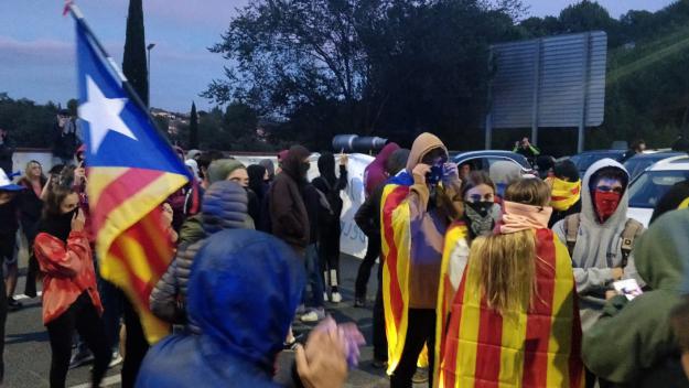 El CDR talla durant mitja hora la C-16