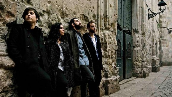 Empty Streets porten el seu rock alternatiu al Mut del Casal Torreblanca