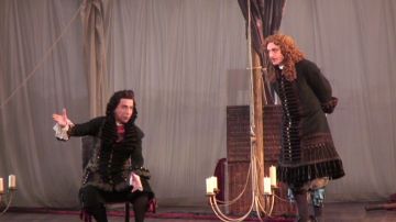 Alt: Les bèsties de 'La Bête' ret homenatge a l'ofici teatral al Teatre-Auditori