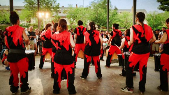 Els Tabalers dels Diables de Sant Cugat obren la Festa del Barri del Monestir