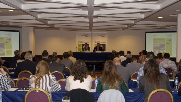 Sant Cugat implanta un sistema a distància per controlar 7.500 punts de llum