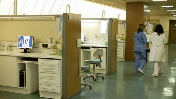 La Clínica Universitària d'Odontologia es manté oberta els matins a l'agost