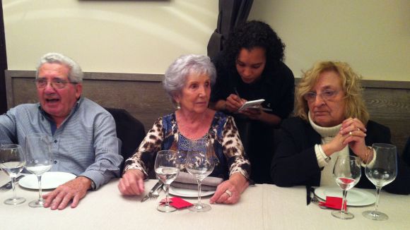 Alt: Històrics d'El Mesón celebren el 50è aniversari del local amb un sopar