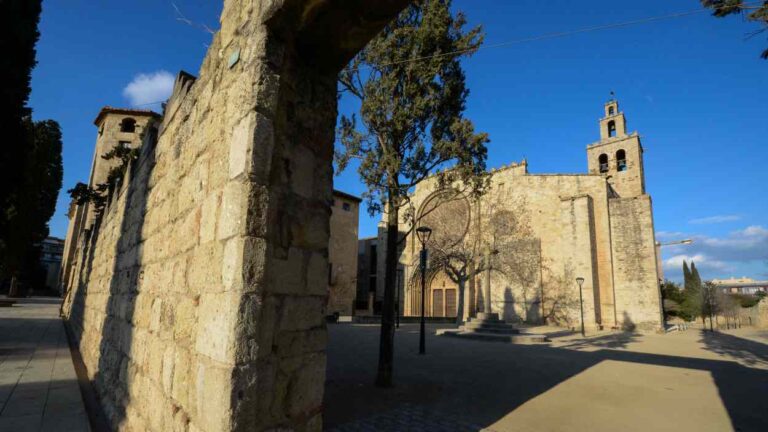 Visita guiada al Monestir de Sant Cugat. El més poderós del comtat de Barcelona - Imatge destacada
