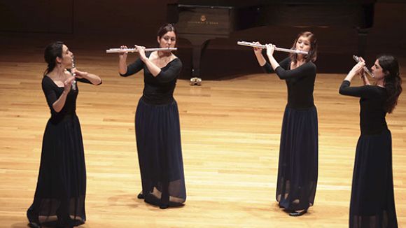 Alejandra Villalobos ofereix una classe magistral del flauta avui a Valldoreix