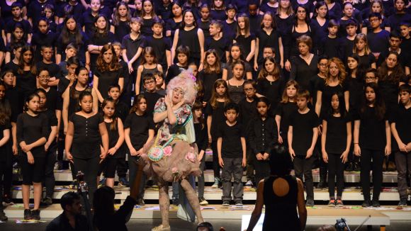 Alumnes de Sant Cugat omplen el Teatre-Auditori amb la Cantània 2016