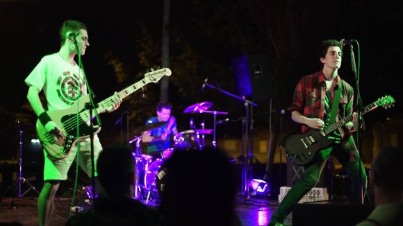 Els santcugatencs Splinter Sticks busquen mecenes per editar el seu nou EP