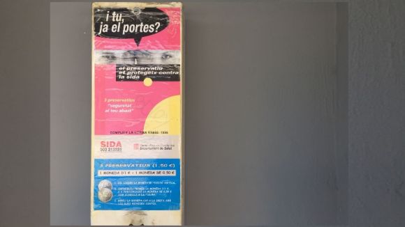 ERC-MES proposa que s'estudiï instal·lar màquines expenedores de preservatius als instituts