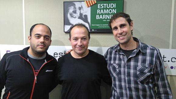 Coneix les diferències entre una pista 'indoor' i 'outdoor' a l'espai de pàdel del magazín