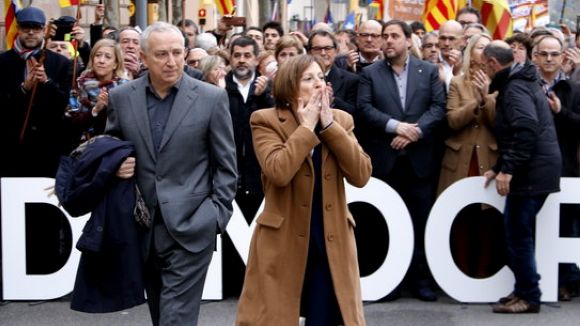 Representació de Sant Cugat en l'acte de suport a la presidenta del Parlament per la declaració al TSJC