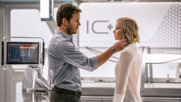 'Passengers', protagonitzada per Jennifer Lawrence i Chris Pratt, arriba als cinemes de Sant Cugat