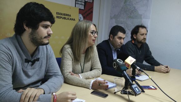 ERC i les JERC insten l'alcaldessa a no retirar l'estelada de la plaça d'Octavià