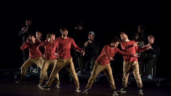 'In Somni' demostra al Teatre-Auditori la compatibilitat entre la cobla i la música electrònica