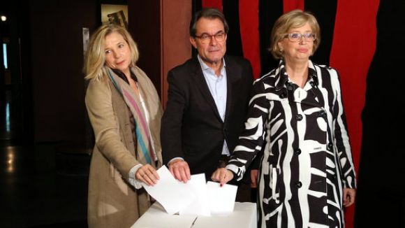 L'ANC i Òmnium donaran suport a Mas, Rigau i Ortega amb una comitiva de més de 200 persones