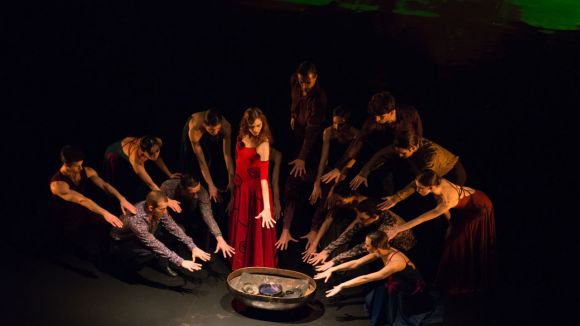 Alt: Víctor Ullate embruixa el Teatre-Auditori amb la seva revisió de l''Amor Brujo'