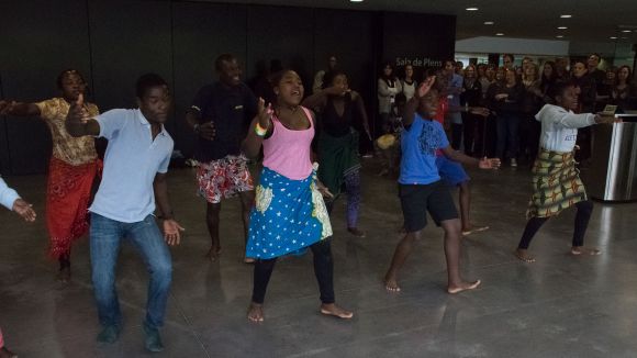 170331-nens-malawi-petits-musics-al-mon.jpg