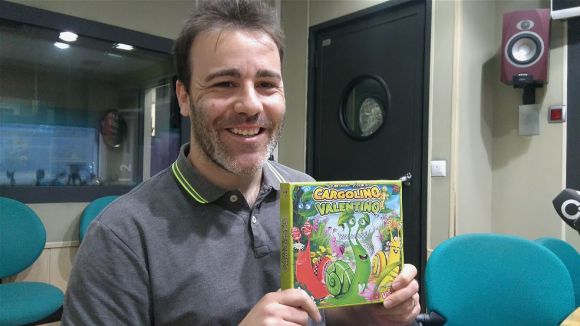 El magazín s'interessa  pel joc de taula creat pel professor Eugeni Castaño, Cargolino Valentino