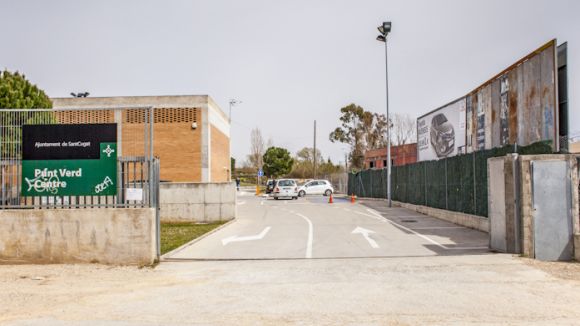 Dos detinguts per un robatori amb força a la deixalleria de l'avinguda de Roquetes