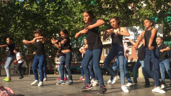 La dansa crea complicitats amb Petits Músics del Món i el seu projecte a Malawi