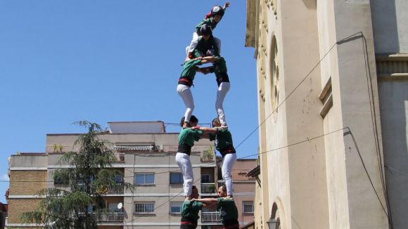 Els Gausacs descarreguen el 3 de 8, el 4 de 8 i el 2 de 7 a la diada del Roser de Cerdanyola