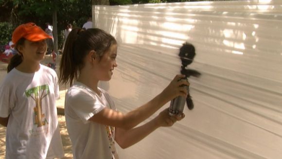 La gimcana 'Un tomb per la Floresta' celebra 10 anys amb la implicació les entitats del barri'