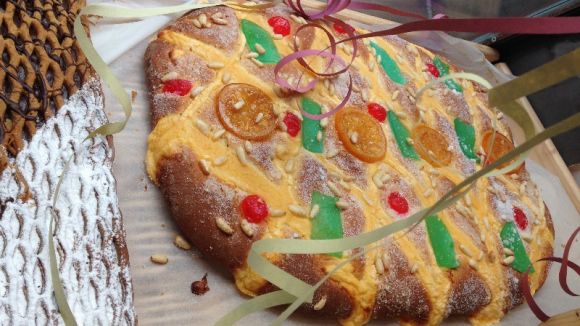 Les pastisseries de Sant Cugat esperen mantenir les vendes de coques de Sant Joan