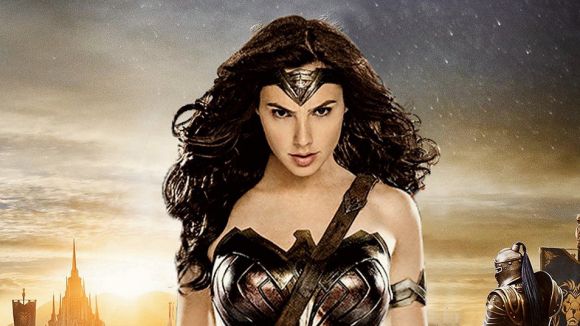 La superheroïna 'Wonder Woman' irromp avui als cinemes de Sant Cugat