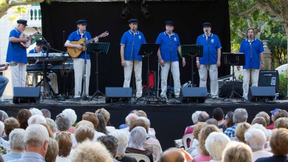 La Festa Major tanca la jornada musical amb Havaneres i un concert de Pulmon Beatbox