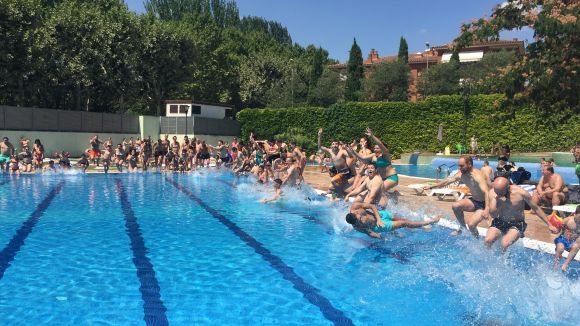 Les piscines del Parc Central se sumaran al 'Mulla't per l'esclerosi múltiple'