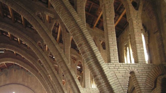 Tast de vins al Celler Modernista en benefici als familiars de polítics empresonats