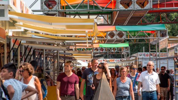 Comença la 35a Setmana del Llibre en Català amb accent santcugatenc