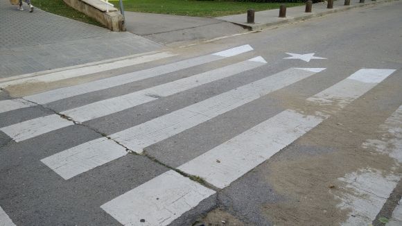 Cs reclama a l'Ajuntament que restableixi els passos de vianants que s'han transformat en estelada