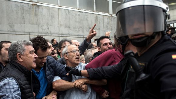 El Consell Metropolità de l'AMB rebutja els actes de violència de l'1 d'octubre