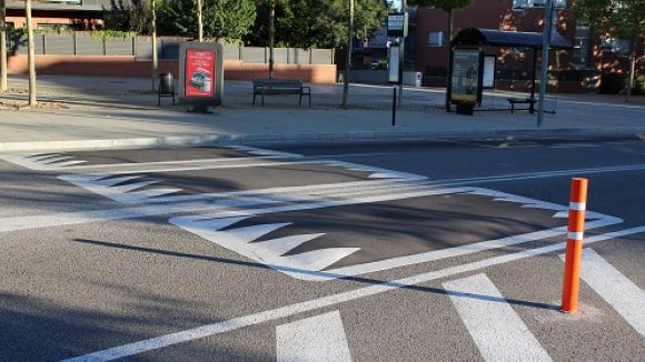 Enllestida la instal·lació de més coixins berlinesos arreu de la ciutat per reduir la velocitat