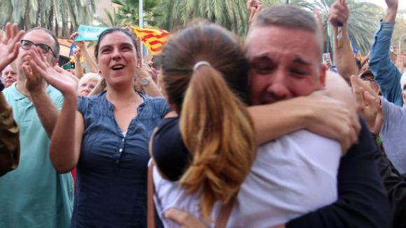 Entitats sobiranistes i SCC reaccionen a la Declaració d'Independència i al 155