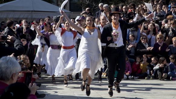 El Ball de Gitanes i la rua de comparses, protagonistes del dia gran del Carnaval