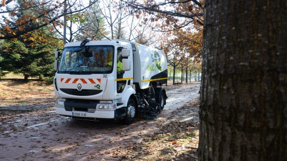 Arrenca la campanya de recollida de fulles caigudes dels arbres