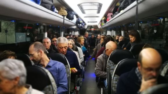 200 persones viatgen a Brussel·les amb quatre autocars de l'ANC Sant Cugat per assistir a la manifestació sobiranista