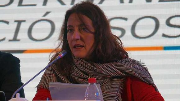 Conesa defensa la descentralització cap als governs locals i el seu empoderament