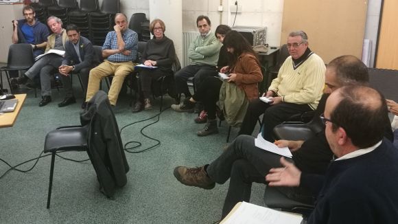 Calvet referma el compromís de fer habitatge públic a la Floresta i s'alia amb el veïnat per treballar plegats