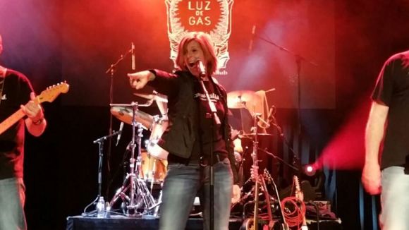 La tinenta d'alcalde Carmela Fortuny publicarà el seu primer disc en solitari, 'Sweet Karmela'