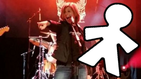 El disc en solitari de Carmela Fortuny: la innocentada de Cugat.cat